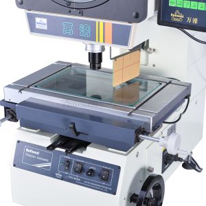 Compact Vertical Profile Projector Powerful Digital Readout 400W Power