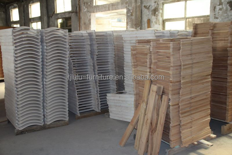Modern Finish Nitrolacquer Wooden Folding Chairs for Hotel and Event Usage in 2023