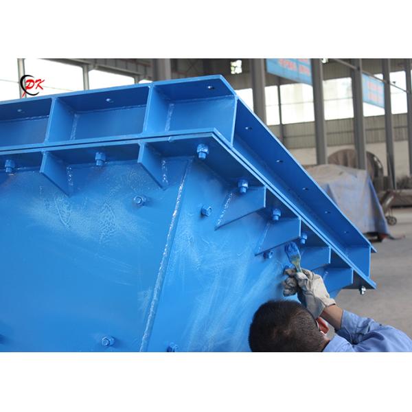 Hanging Industrial Vibratory Screen Separator Dustless Conveyor Feeding Hopper Feeder