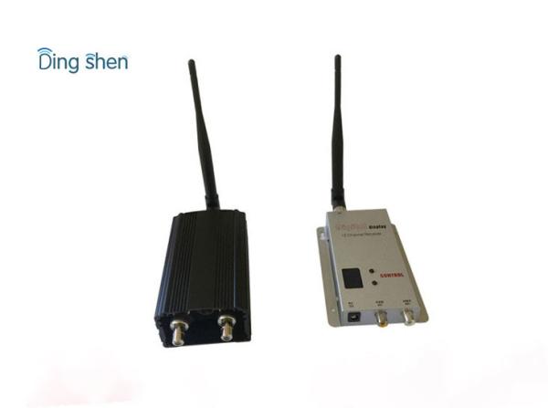 Quality 1200Mhz Mini FPV Video Transmitter 7000mW Wireless AV Sender for Robot