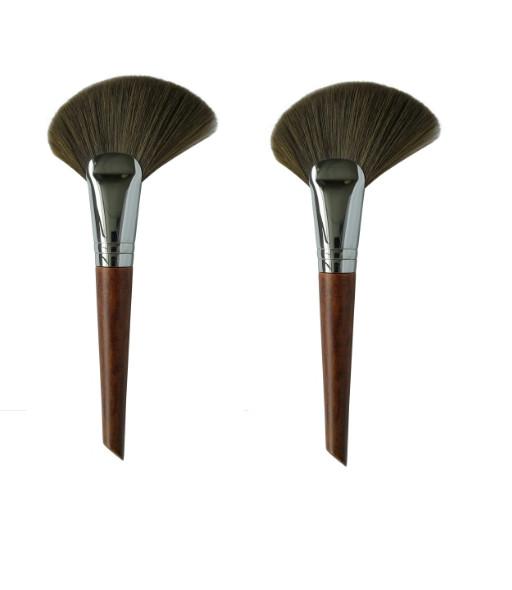 Large Single Powder Brush Ideal For Contour And Blush Application