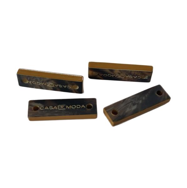 Quality Rectangle Badge Desgin Fancy Plastic Buttons  Engraved Logo Sew On Type Diy Material for sale
