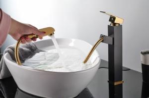 Buy cheap OEM Retro Bathroom Sink Faucets product