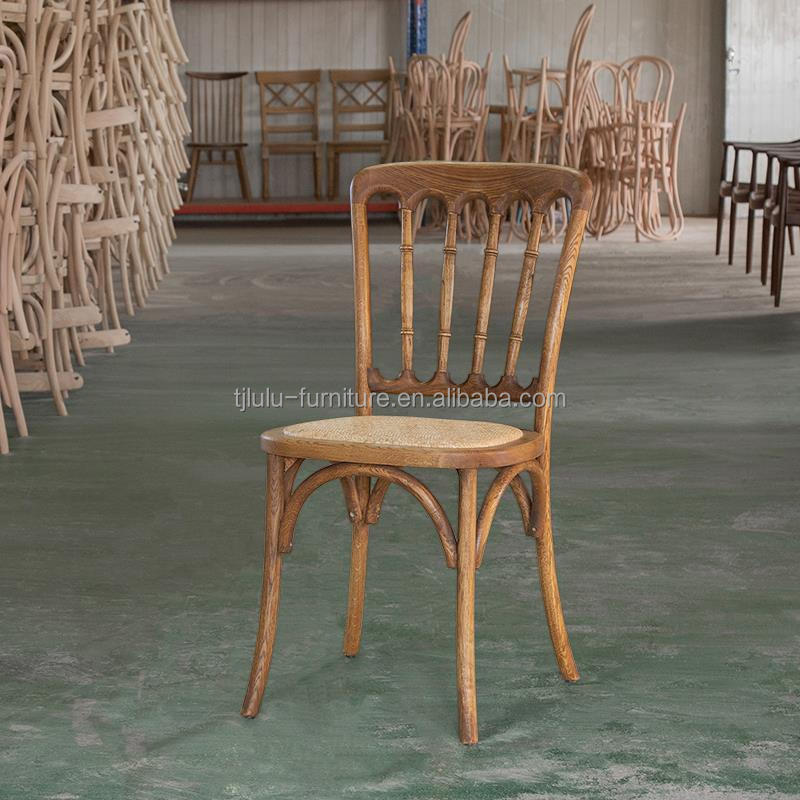 OEM Service Accepted Modern Solid Wood Rattan Chair for Restaurant in Nordic Style