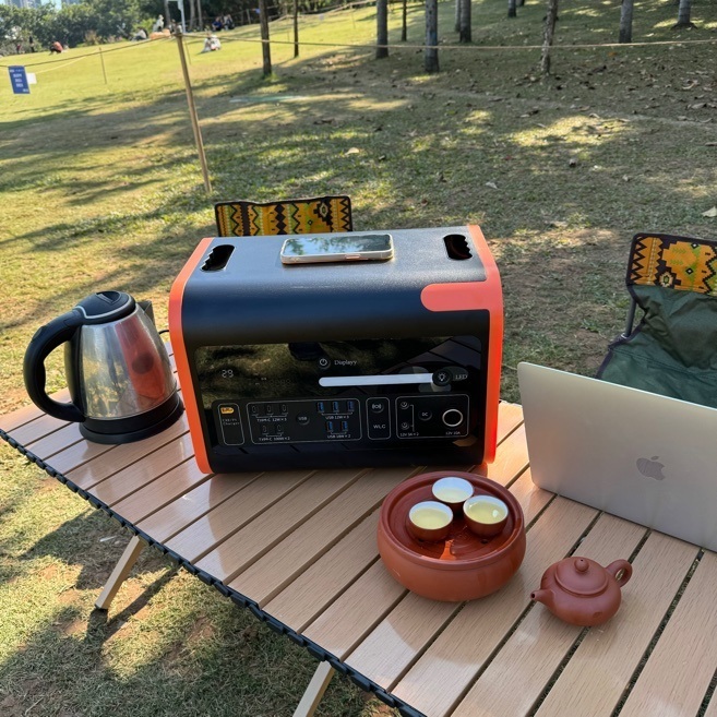 2200W Emergency Power Reserve 3000W 4000W 5000W Portable Energy Storage Power Station
