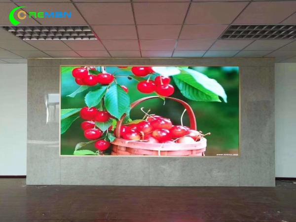 Quality SMD 2121 3528 Fine Pitch LED Display 3840HZ/S Refresh Easy Calculated Indoor for sale