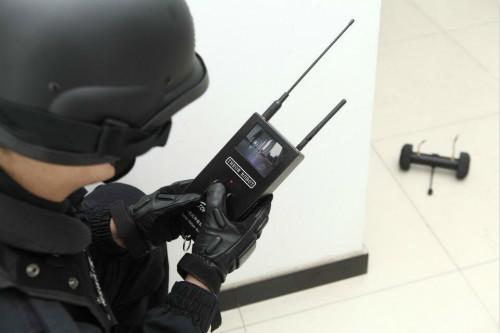 Quality Throwable Reconnaissance Robot , Mobile Inspection Robot With Infrared Camera for sale