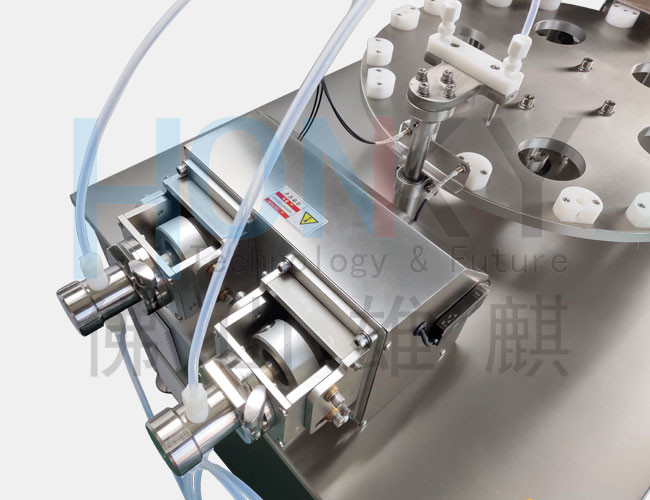 Small Scale Reagent Bottle Filling Capping Machine Semi Automtaic