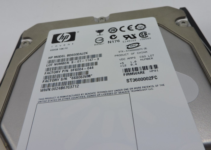 AP732A AP732B HP Hard Disk 518735-001 600G 10K FC 16MB Cache Capacity