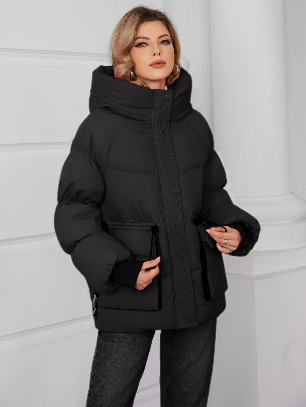 women short coat with contract colours and nice quality, Loose Style With Down Filling, modern models, bright colours, oversize, nice length, hooked, outside jacket, casual style