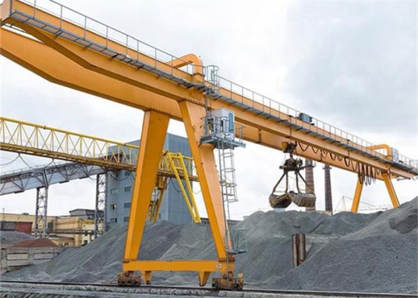 Quality 15t Double Girder Gantry Crane With Grab for sale