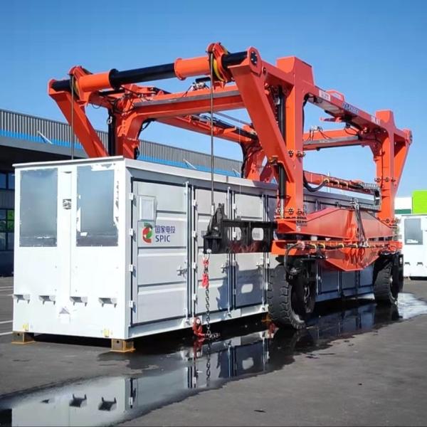 Quality 220T Cargo Shipping Container Lift Truck , Port Container Handling Machine for sale