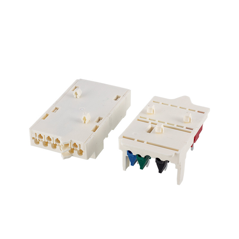 9.0mm Center Space LED Light Connectors LBK-11 Technical Specifications