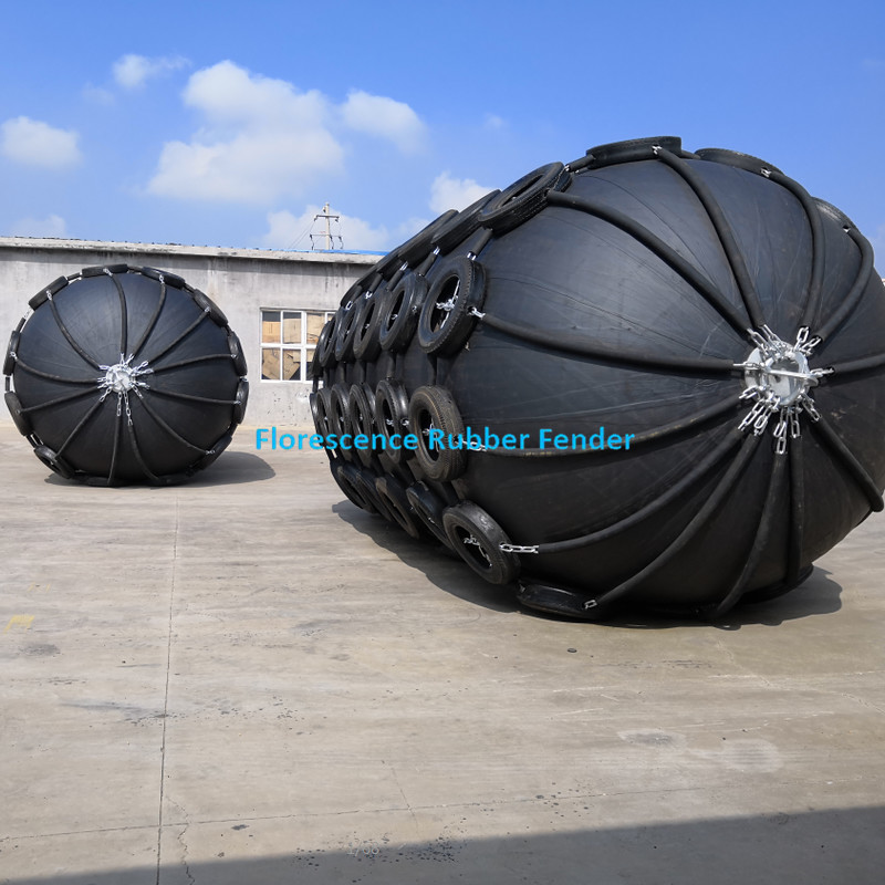Marine Inflatable Floating Yokohama Pneumatic Rubber Fender With Chain Net