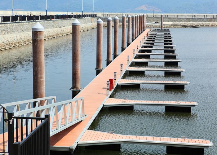 UV-Resistant LLDPE Floater For Water Marine Floating Dock Floating Walkway Pontoon Use