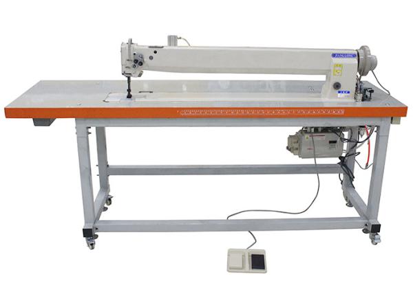 Quality Flat Bed 1041*150 MM 2000RPM Compound Feed Sewing Machine for sale