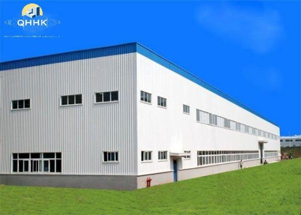 Simple and durable steel structure building with customizable dimensions and
