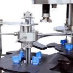 8 Heads Automatic Capping Machine FX-8AS 4.0KW 100ml-1L High Speed Pick And