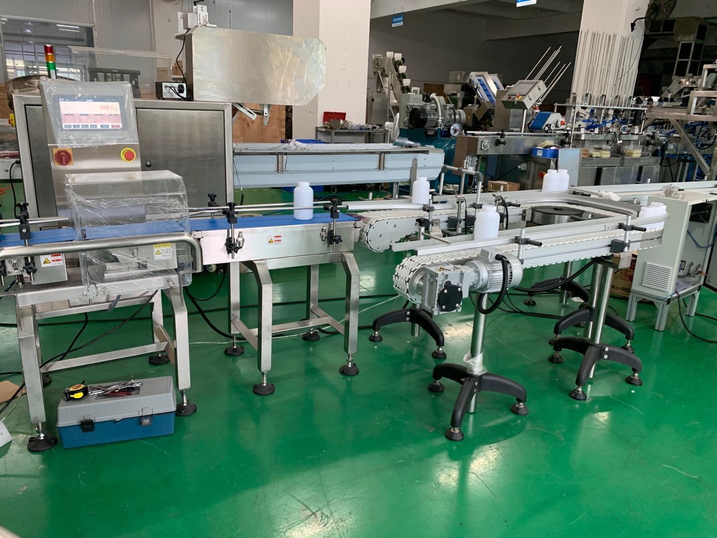 200 WPM Dynamic Checkweighers Weight Inspection System Belt Conveyor With Rejector For Jars