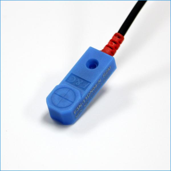 Quality DC Top Induction Inductive Type Sensor 3 wire 4mm Metal Detector for sale