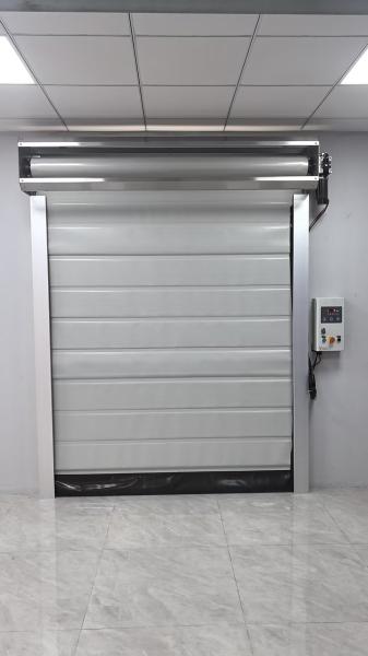 Quality Servo system Self Repair High Speed Roll Up Freezer Doors For Cold Chain Area for sale