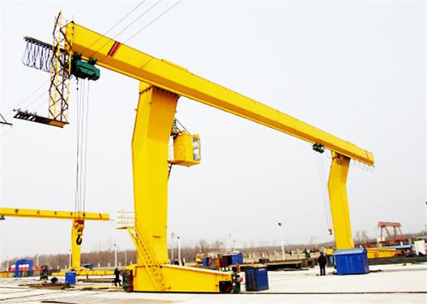 Quality FEM 2M Box Type L Leg 30 Ton Gantry Crane With Winch Trolley Hoist for sale