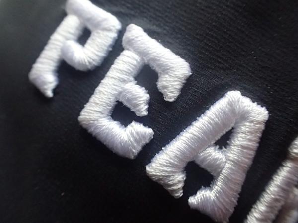 Quality 100% Cotton Fashional Custom Embroidered Patches For Clothes / Luggage for sale
