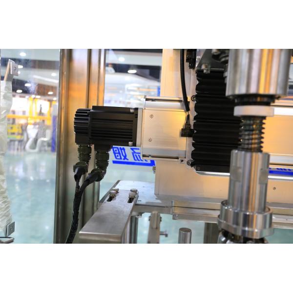 PLC Controlled Automatic Capping Machine Servo Motor Double Head Following Type
