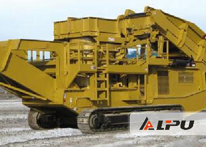 Quality Less Power Consumption Tracked Mobile Crushing Plant Used for Stone Crushing for sale