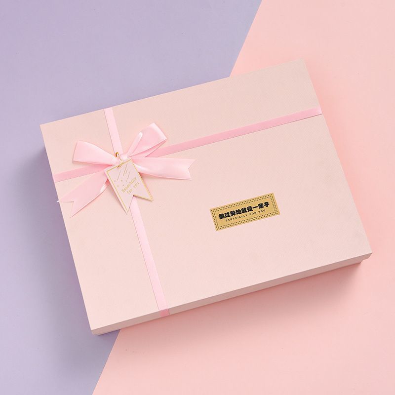 Rigid Lid and Base Gift Box Custom Logo Printed Paper Packaging Jewelry Jewellery Square Ring Necklace Gift Box with Foam Insert