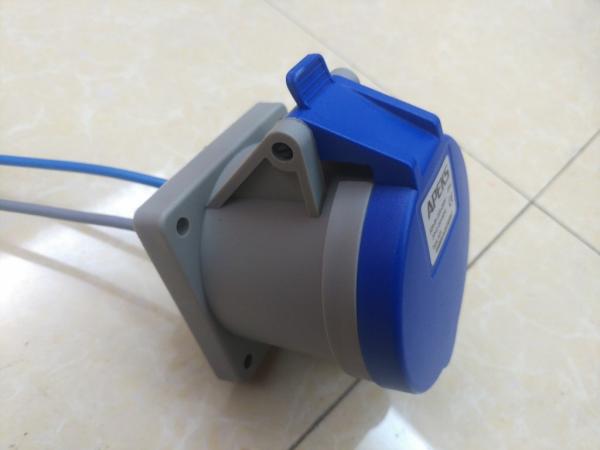 Quality 32AMP IP44 Weather Protected Industrial Plug Sockets 3rd Generation for sale
