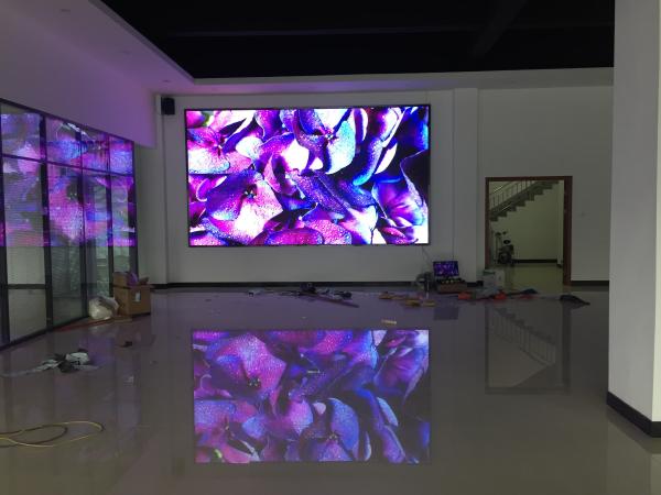 Quality Dot Pitch 1.875mm LED Indoor Full Color Display Panel Monitoring Security Center for sale