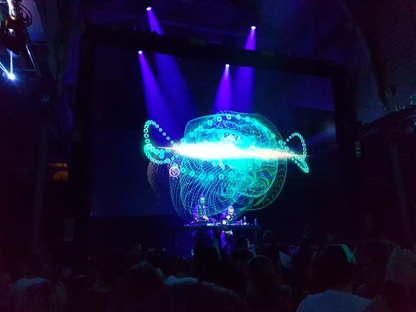 RoHs Invisible 3d Holographic Video Projection Hologram Screen Custom For Live