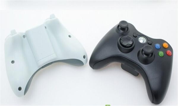 Black / White Bluetooth Vibration Xbox 360 Wireless Gamepad With Two Analog