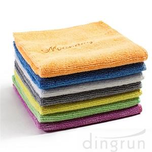 Non - Abrasive Microfiber Cleaning Towel Easy Carrying  For Home 30 * 30cm