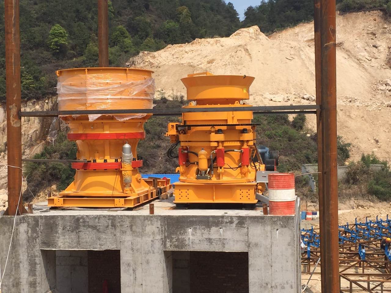 PYB600 Model  Series Spring Cone Crusher  Mine Crusher 0