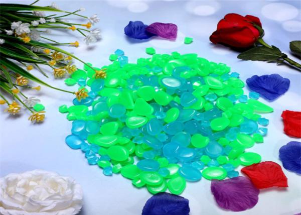 Quality Wear Resistant Luminous Pebbles Glow Stones For Garden for sale