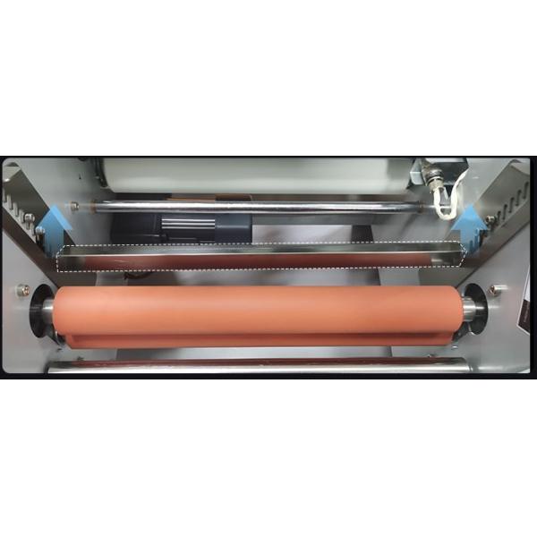 Small Format Press Laminating Machine 5M/Min Infrared Heating