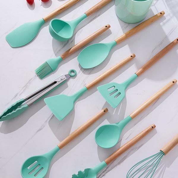 12pcs Nontoxic Silicone And Wood Utensils , Lightweight Silicone Kitchen Accessories
