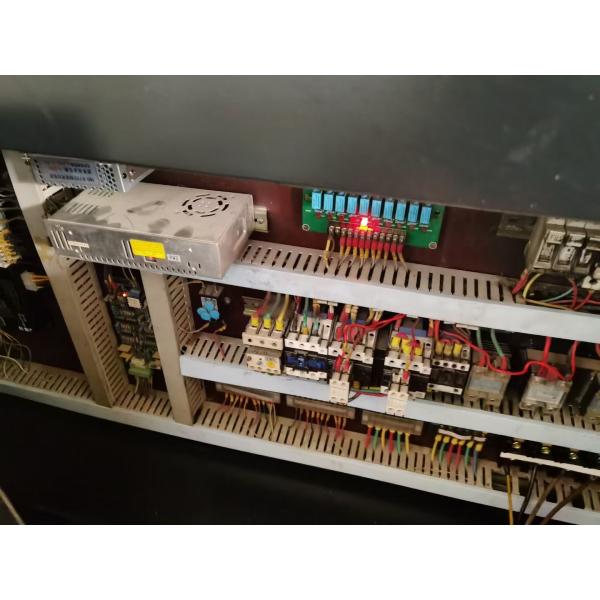 Small Chen Hsong Injection Molding Machine 150 Ton used With Variable Pump