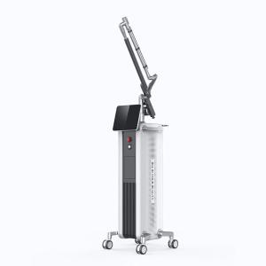 Buy cheap Portable 10600nm Co2 Fractional Laser Machine For Skin Resurfacing And Wrinkle Removal product