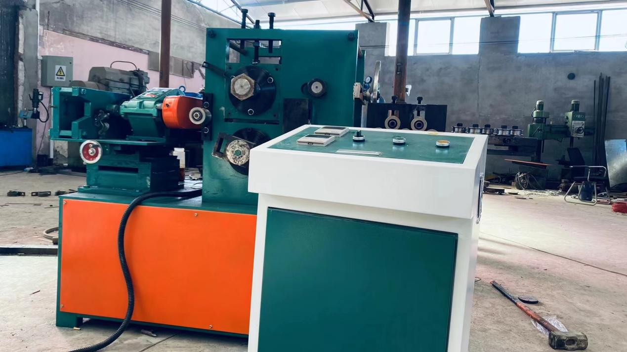 Fully automatic CNC knitting machine（0.75-2.5MM）