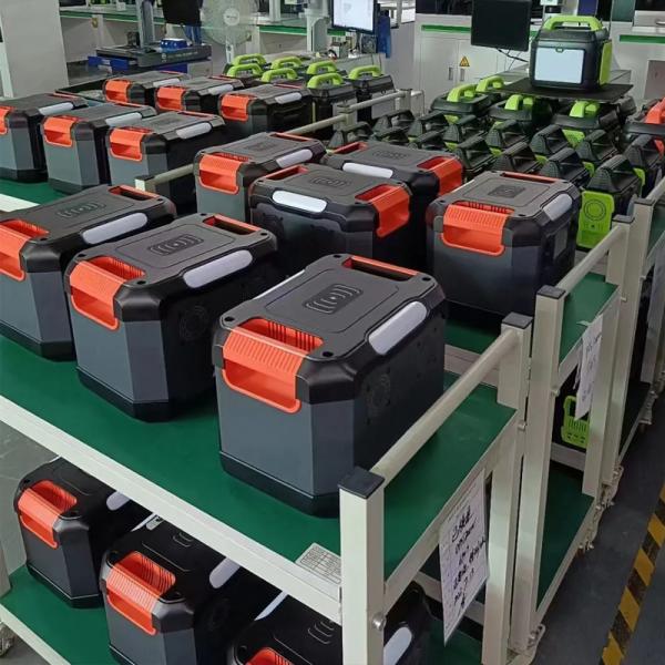 Wholesale 110v 220v Portable Solar Power Bank Charging 150w 200w 300w 500w 1000w