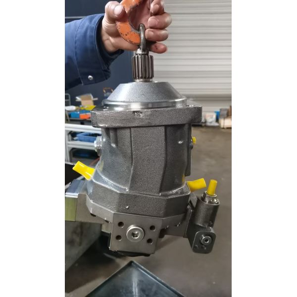 Slanted Axis A6VM Hydraulic Motor For Heavy Duty Deck Machinery