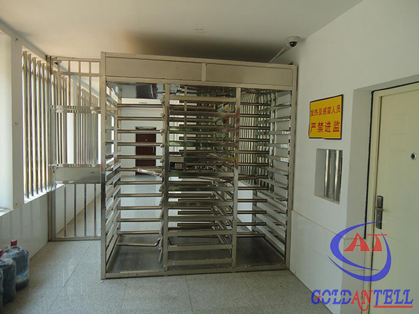Bi - directional Full Height Turnstiles Airports Subway Station Automatic Revolving Door