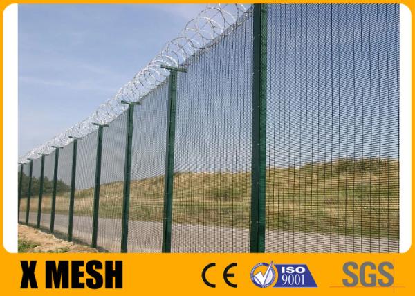 Quality 4mm Wire Anti Climb Mesh Fence 10.5ga Green Powder Coated for sale