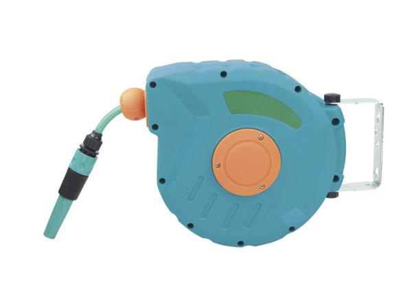 Quality 20m Retractable Water Hose Reel , auto - rewind water hose reel for sale