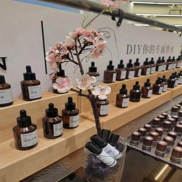 Natural Plant Extract 100% Concentrated Calendula Fragrance Essence For Cleansing Product Making