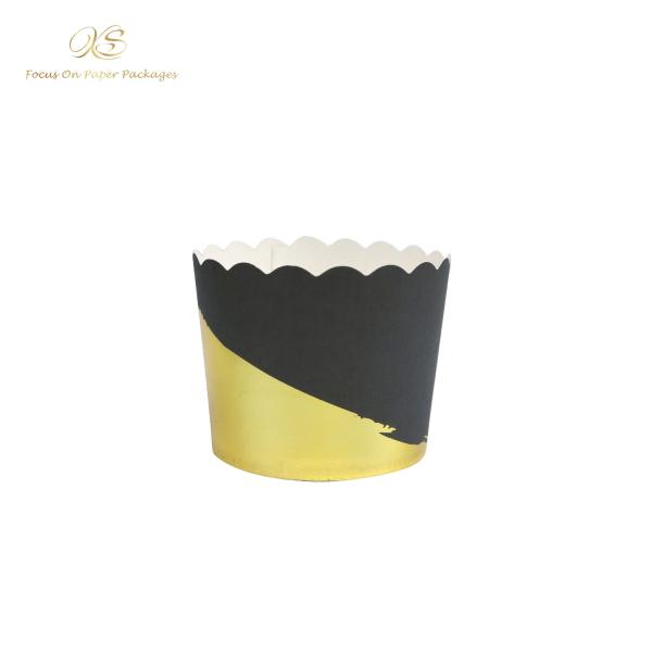Quality Pink Gold Foil Large Paper Baking Cupcakes Muffin Cupcakes for sale