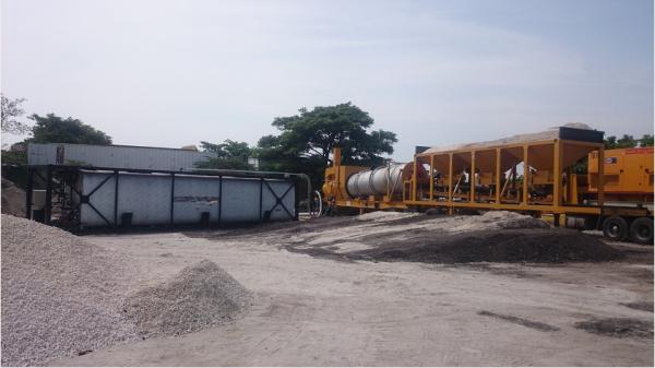 Quality 40ft Asphalt Heating Tank With Riello Buner Fast Heating System for sale